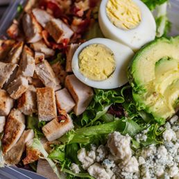 Cobb Salad: SO GOOD! Cobb Salad: SO GOOD!