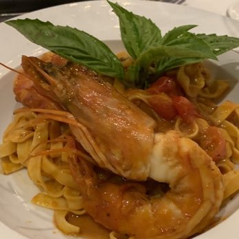 Le Sorelle Restaurant - Shrimp with pasta. - Italian Near Me - Delray Beach, Florida Le Sorelle Restaurant - Shrimp with pasta. - Italian Near Me - Delray Beach, Florida