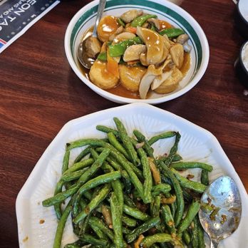 Mama Lu's Dumpling House - Soft Tofu Mixed Vegetables and Sauteed String Beans - Shanghainese Near Me - Arcadia, California