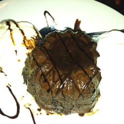 The Greenside Grille Restaurant - Chocolate lava cake