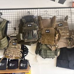 Everyday Armor - Variety of plate carriers