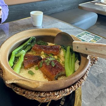 The Big Casserole - Eel casserole rice - Chinese Near Me - Richmond Hill, Ontario