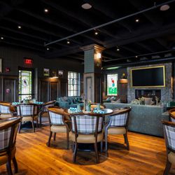 Doyles Irish Pub