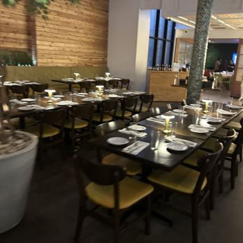 Hugo's Invitados - Inside and back room for large gatherings - Seafood Near Me - Irving, Texas Hugo's Invitados - Inside and back room for large gatherings - Seafood Near Me - Irving, Texas