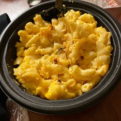 Burnt, stale and almost dry Mac & Cheese