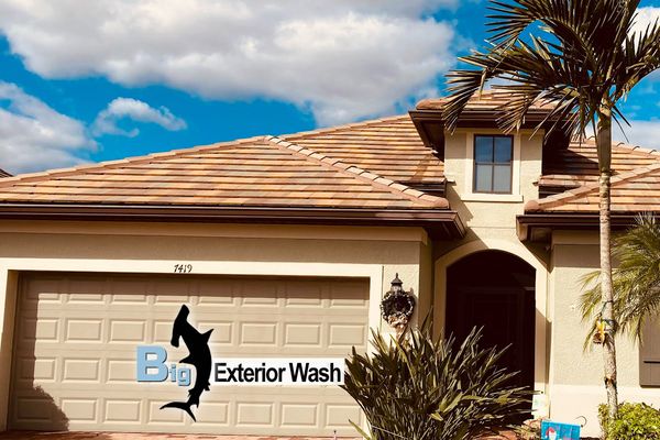 Naples Pressure Washing and Roof Cleaning