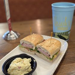 Newk's Eatery - Newks Club