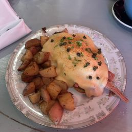 Eggs Benedict