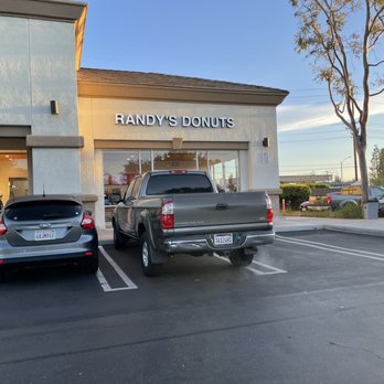 Randy's Donuts - Donuts Near Me - Santa Ana, California Randy's Donuts - Donuts Near Me - Santa Ana, California