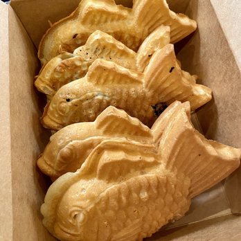 Sweet Choice - 5 piece Taiyaki for $7.95 (Nov 2022) - Ice Cream & Frozen Yogurt Near Me - Sacramento, California Sweet Choice - 5 piece Taiyaki for $7.95 (Nov 2022) - Ice Cream & Frozen Yogurt Near Me - Sacramento, California