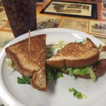 Sid's Diner - B.L.T on wheat - Diners Near Me - El Reno, Oklahoma