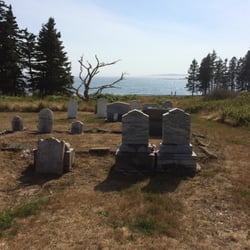 Burnt Coat Harbor Light House Public Park - Small cemetery 200 yards from the shore line.