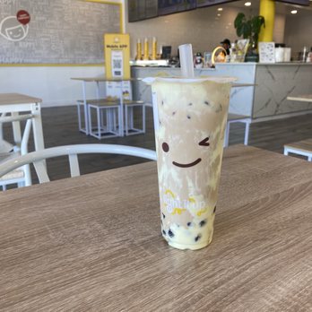 Happy Lemon - Milk boba with puff cream 25 percent sweet - Bubble Tea Near Me - Orlando, Florida