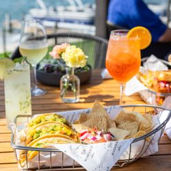 Riverwalk Grill - Salmon tacos