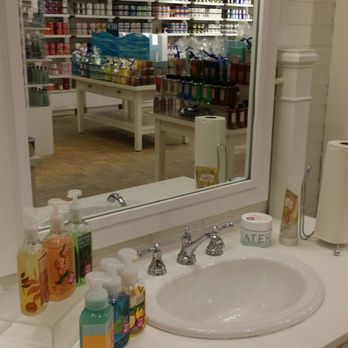 BATH & BODY WORKS - Updated June 2025 - 106 Photos & 11 Reviews - 2101 ...