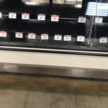 Kroger - Nothing in the meat slicing dept. glad I don't eat it! - Grocery Near Me - Indianapolis, Indiana