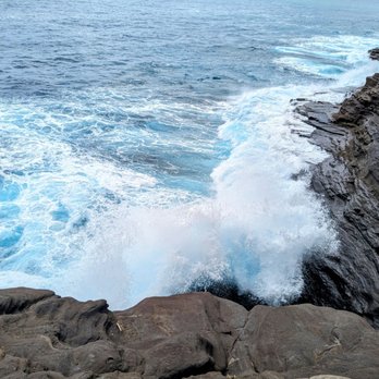 Spitting Caves - Parks Near Me - Honolulu, Hawaii