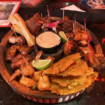 Gozamba Restaurant & Lounge - Lounges Near Me - Orlando, Florida