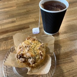 Banana nut muffin with an Earl Grey...hot. Banana nut muffin with an Earl Grey...hot.