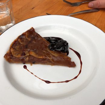 Apteka - Apple Tarta Jablkowa - Vegan Near Me - Pittsburgh, Pennsylvania
