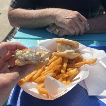 Crabby Daddy's - Crab roll - Seafood Near Me - Lincoln City, Oregon