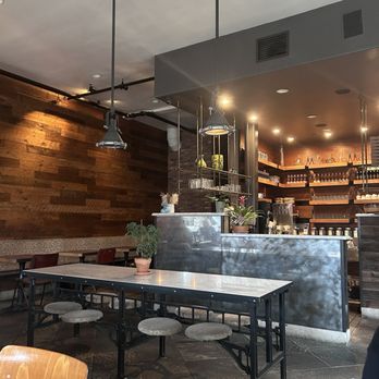 Freesoulcaffe - Inside - Vegan Near Me - Tustin, California Freesoulcaffe - Inside - Vegan Near Me - Tustin, California