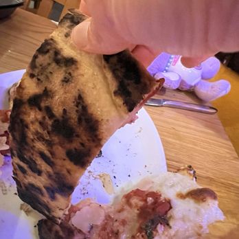M'tucci's Italian - Pizza tasted a bit like charcoal. Food just ok. Customer service horrendous. - Italian Near Me - Albuquerque, New Mexico