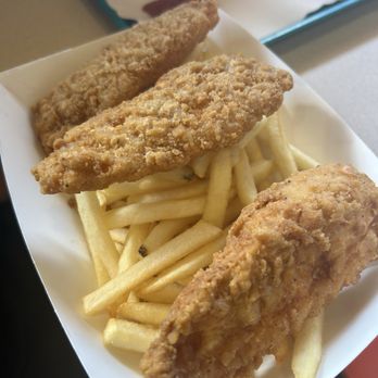 Canyon Diner - Chicken basket - American Near Me - Bryce Canyon City, Utah