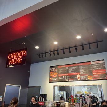 Elite Experience: Killer Burger - Yelp Events Near Me - Houston, Texas