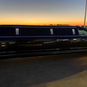 Limo Bellissimo - Limo drop off at Ohare Airport - Limos Near Me Limo Bellissimo - Limo drop off at Ohare Airport - Limos Near Me