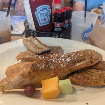 Bay Local Eatery - French toast - Breakfast & Brunch Near Me - Virginia Beach, Virginia