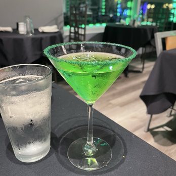 Anthony's La Piazza Prime - Appletini - Italian Near Me - Raleigh, North Carolina