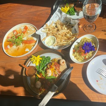 Temsib Eatery & Bar - Thai Near Me - Bellevue, Washington Temsib Eatery & Bar - Thai Near Me - Bellevue, Washington