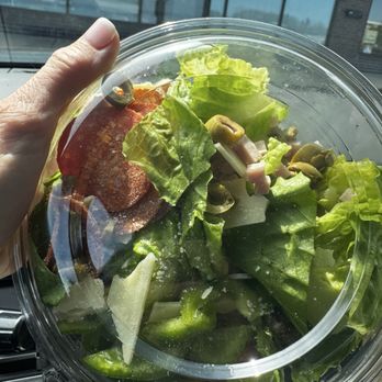 Papa Chops Eatery - Barely any toppings - Gluten-Free Near Me - Grand Rapids, Michigan