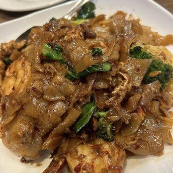 Absolute Thai Cuisine - Pad See Eu with Shrimp - Thai Near Me - Fulshear, Texas