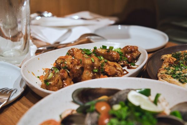 Mahi ‘ai Table by null