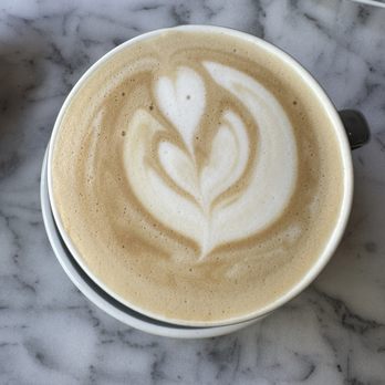 Recreational Coffee - Honey Vanilla Oat Latte - Coffee & Tea Near Me - Long Beach, California