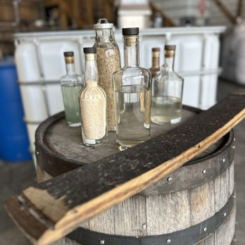 Whiskey Thief Distilling - Learned that corn type is important. But the barrel is the difference maker - Distilleries Near Me - Frankfort, Kentucky Whiskey Thief Distilling - Learned that corn type is important. But the barrel is the difference maker - Distilleries Near Me - Frankfort, Kentucky