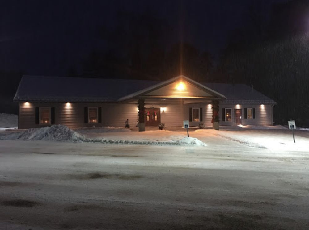 STILL OAKS FUNERAL & MEMORIAL HOME Updated May 2024 1217 Suncook