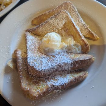 Vick's Vittles Country Kitchen - French toast - American Near Me - Albuquerque, New Mexico