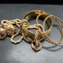 Elevated Jewelry & Gold Buyers