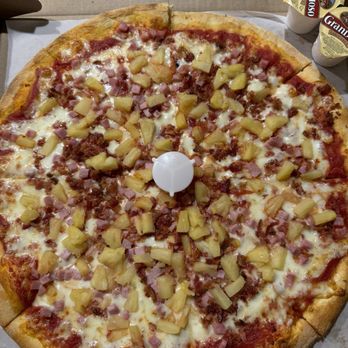 Bellia’s Pizza - LG Hawaiian Pizza - Pizza Near Me - Harrisburg, Pennsylvania