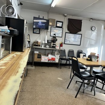 Chuck's Grill - Inside restaurant - American Near Me - Charlotte, North Carolina
