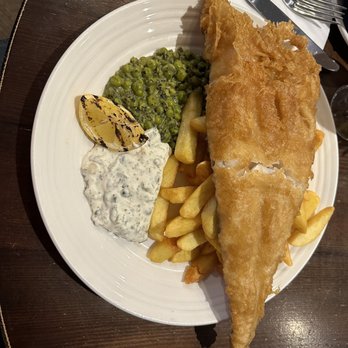 The King's Head - Fish n chips - Gastropubs Near Me - London, XGL The King's Head - Fish n chips - Gastropubs Near Me - London, XGL