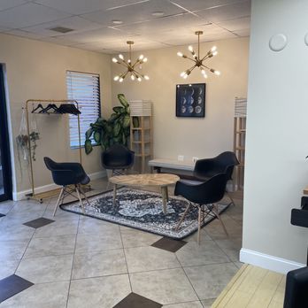 Brush Up Hair - Waiting area - Hair Extensions Near Me - Worcester, Massachusetts Brush Up Hair - Waiting area - Hair Extensions Near Me - Worcester, Massachusetts