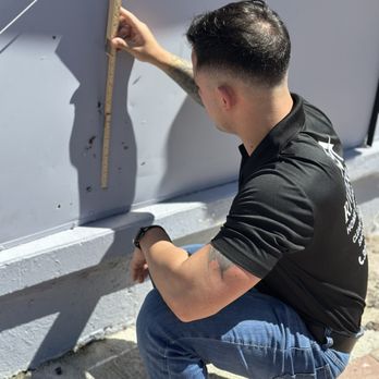 Riveron Home Inspection - See some defections in the exterior property - Home Inspectors Near Me - South Miami, Florida Riveron Home Inspection - See some defections in the exterior property - Home Inspectors Near Me - South Miami, Florida