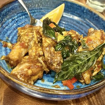 Ben Thai Cafe - Murder Wings - Thai Near Me - San Francisco, California
