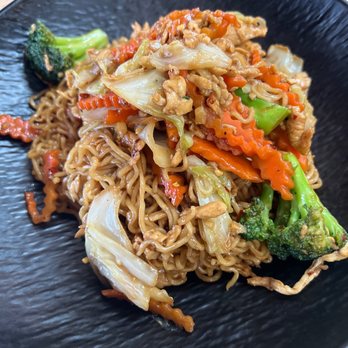 Thai Thai Restaurant - Chicken chow mein - Thai Near Me - Killeen, Texas Thai Thai Restaurant - Chicken chow mein - Thai Near Me - Killeen, Texas