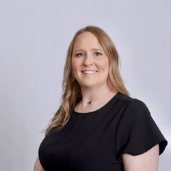 Paris Family Physicians - Teri Singleterry, FNP