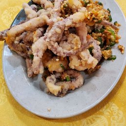 Salt & Chili Pepper Squid Tentacle/ 椒鹽魷魚鬚